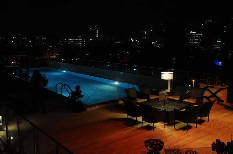 Howard Johnson By Wyndham, Hebbal, Bengaluru Buitenkant foto