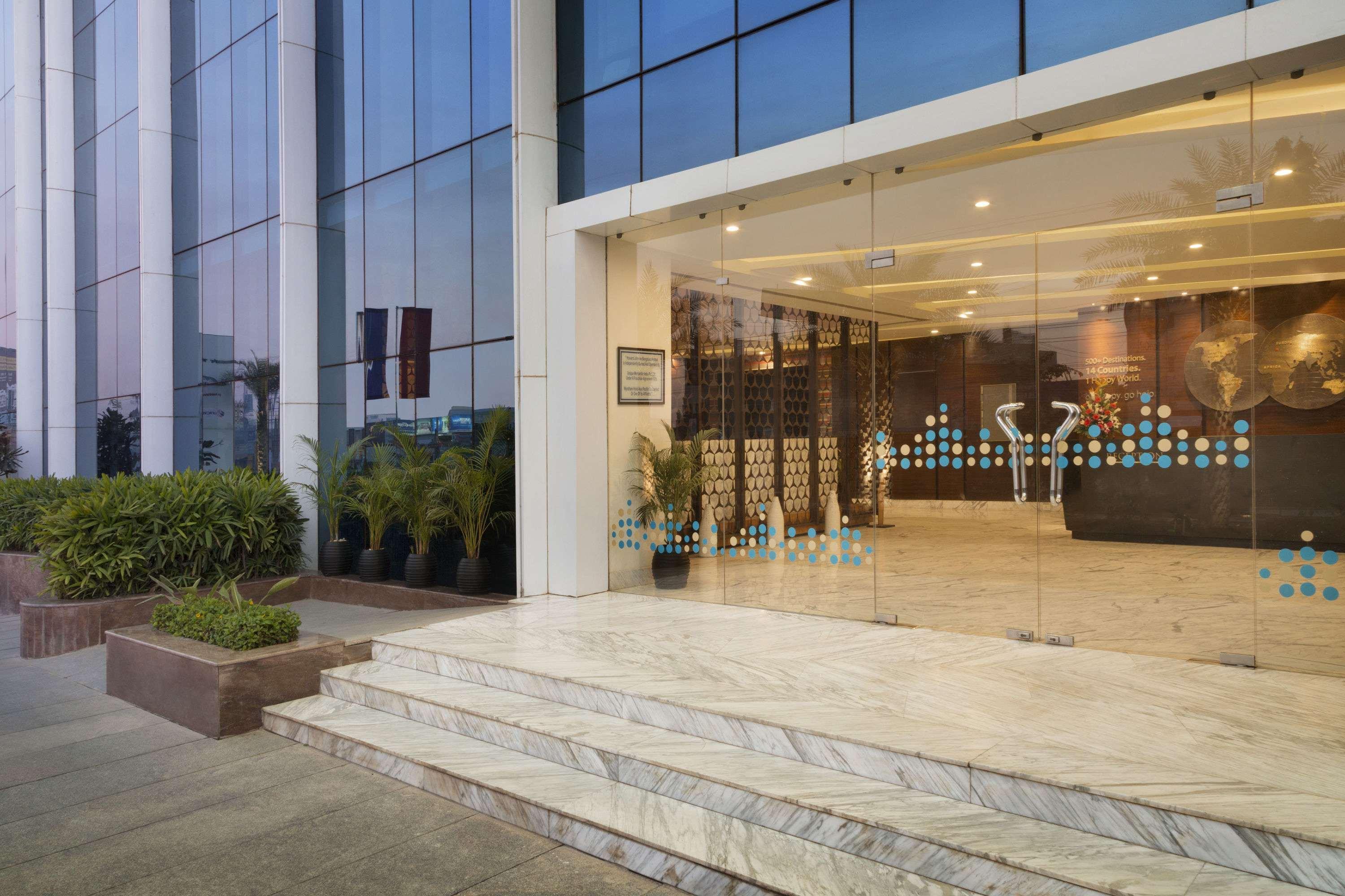 Howard Johnson By Wyndham, Hebbal, Bengaluru Buitenkant foto