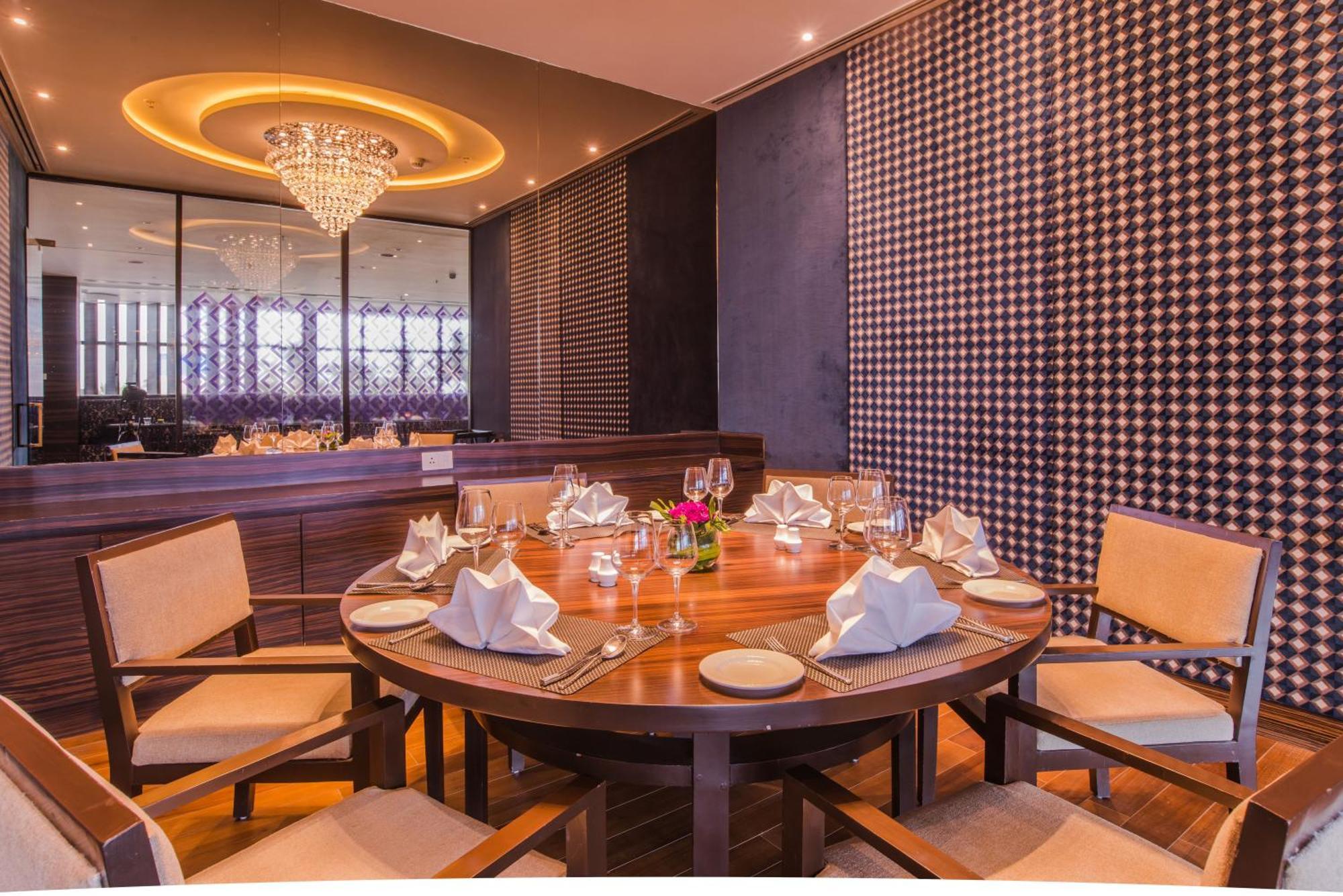 Howard Johnson By Wyndham, Hebbal, Bengaluru Buitenkant foto