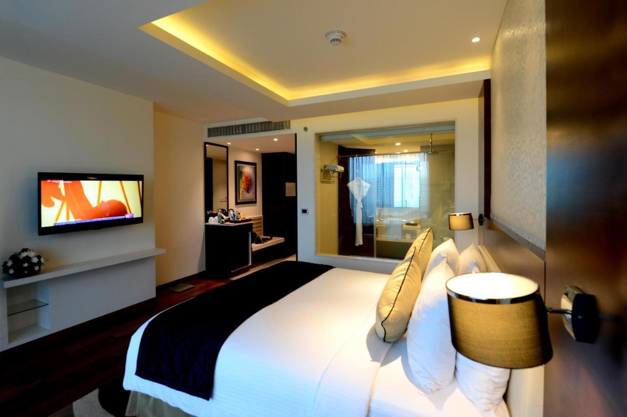 Howard Johnson By Wyndham, Hebbal, Bengaluru Buitenkant foto